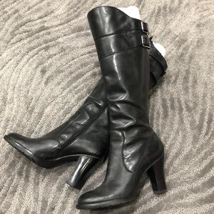 Kenneth Cole Reaction knee high boots worn once
